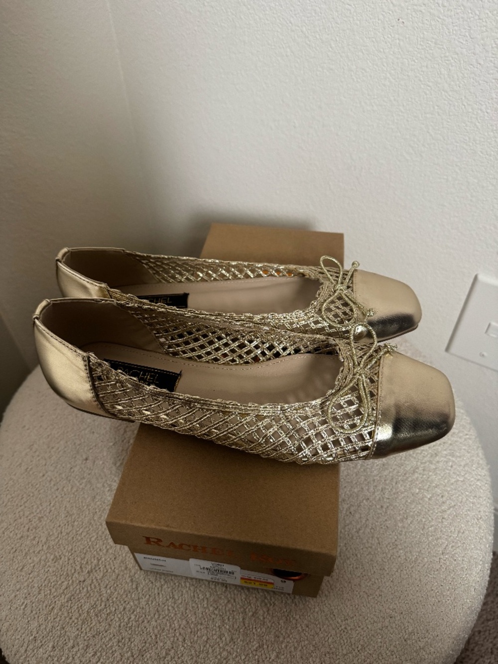 Rachel Roy Brunch Leather Ballet Flats in size 9
